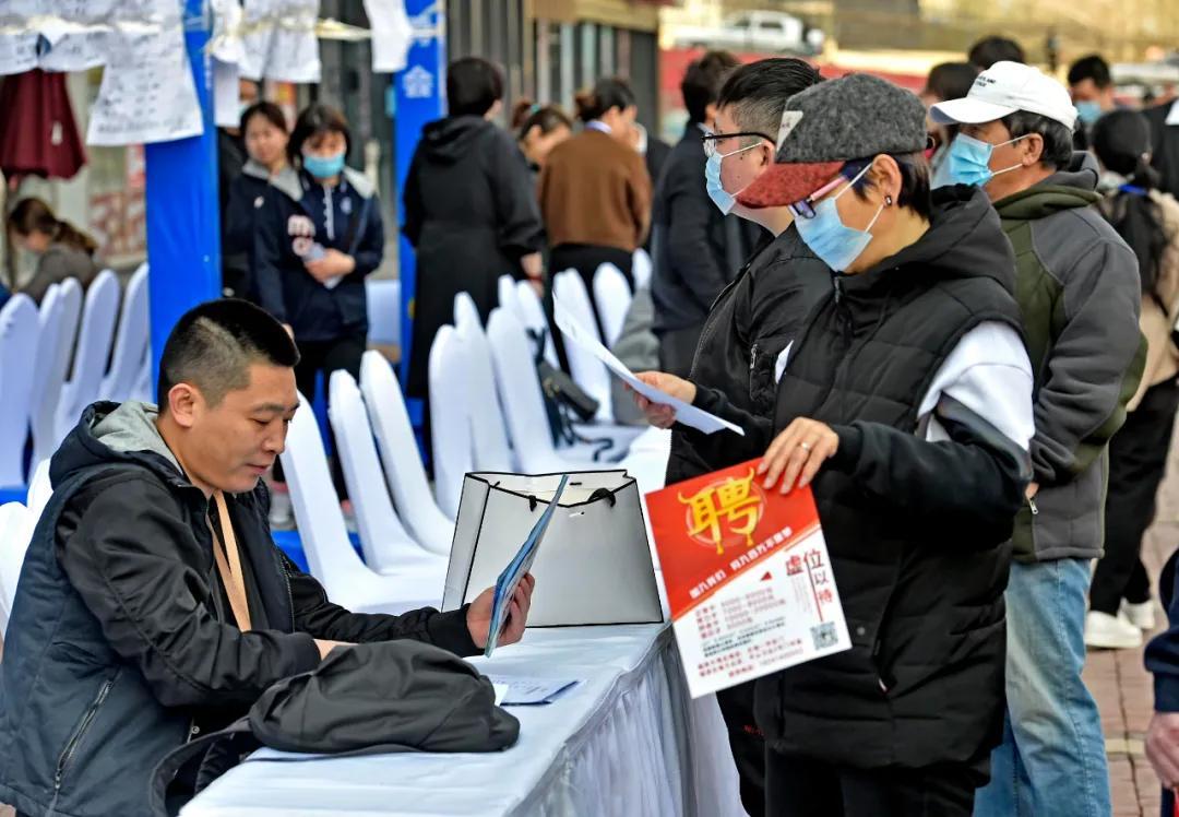 本溪最新招聘信息及小巷特色小店大揭秘！